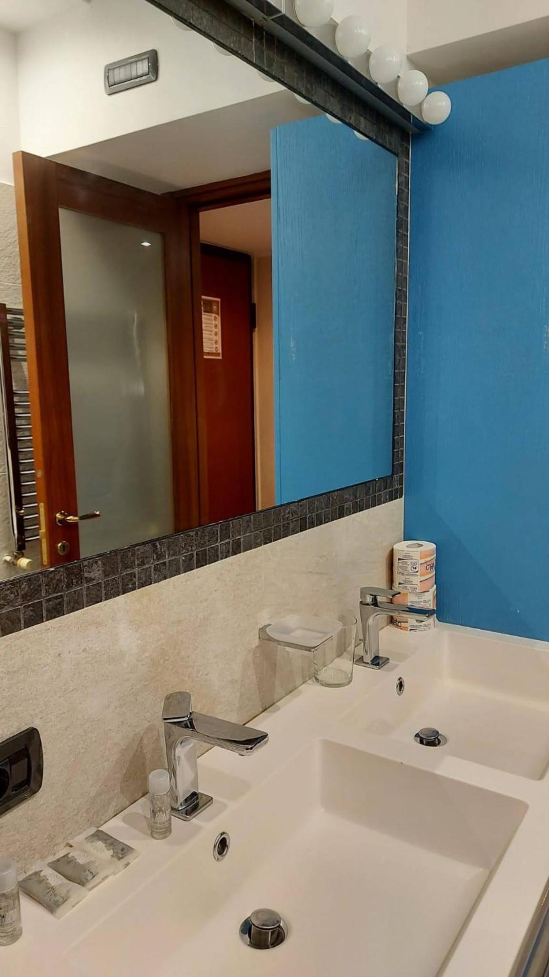 Vfh Stylish Boutique Apartment-City Center ミラノ エクステリア 写真